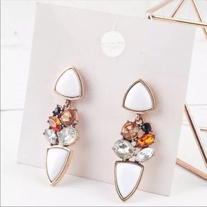 NWT Drop White Acrylic Crystal Pendant Earrings